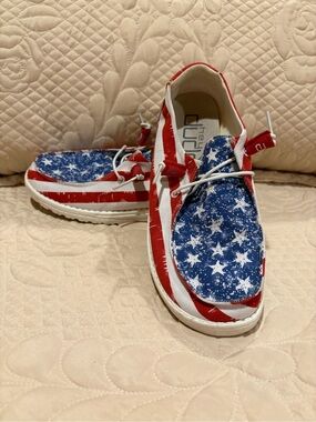 HEYDUDE Women's Wendy Star Spangled Patriotic Shoes size 8